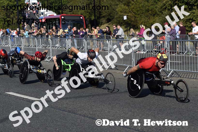 Wheelchair Simplyhealth Great North Run. Photo: David T. Hewitson/Sports for All Pics